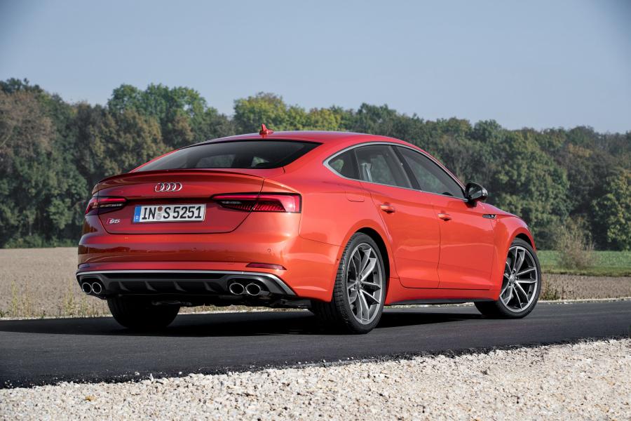  Audi S5 Sportback 2016 года  (WW) (фото 24 из 45)